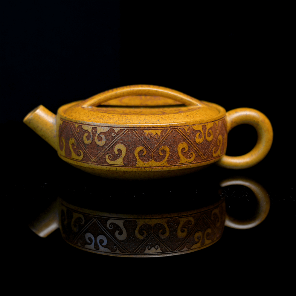 Yixing Yellow Clay Yipianwa Teapot – Traditional Zisha Gongfu Style