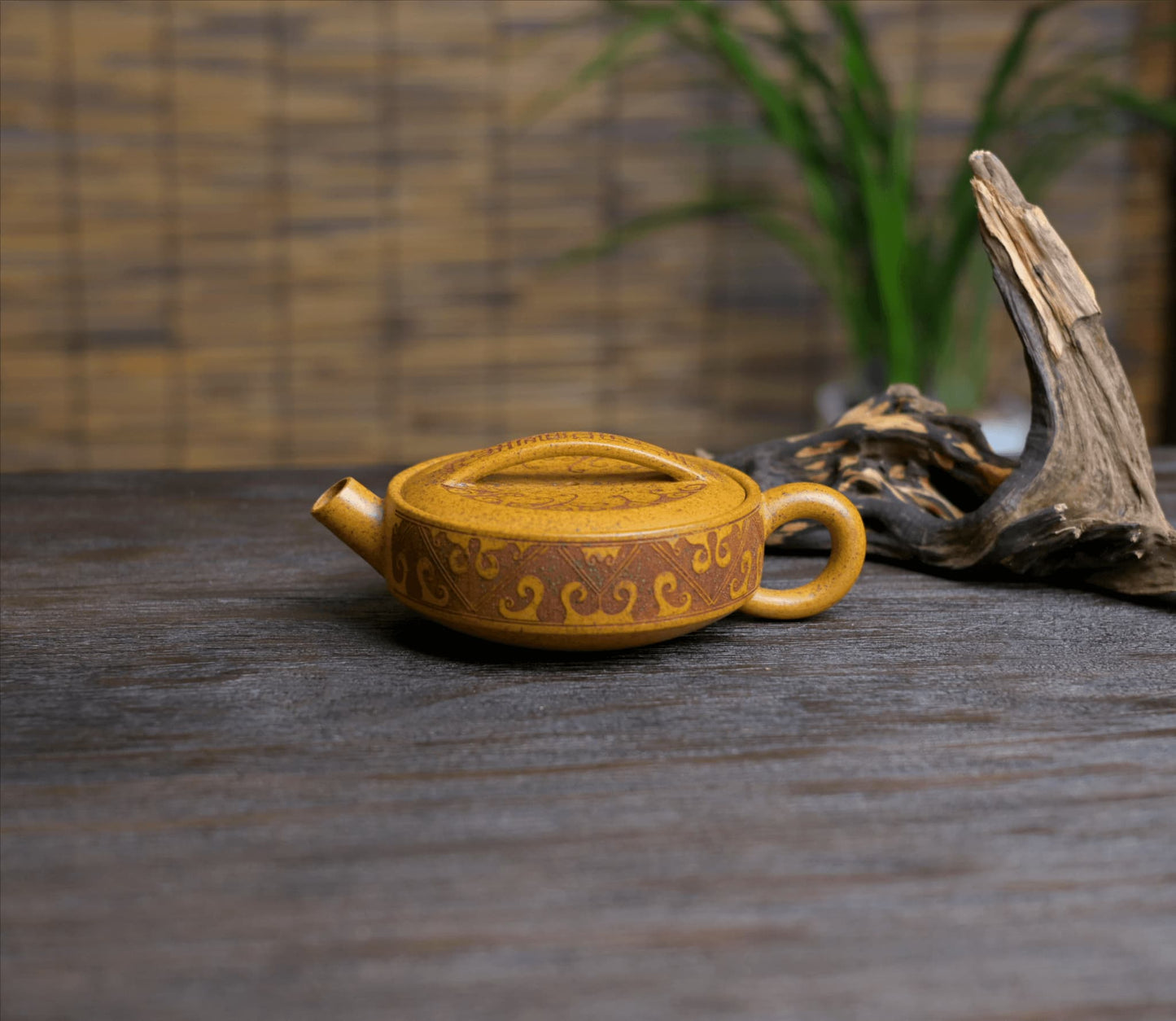Yixing Yellow Clay Yipianwa Teapot – Traditional Zisha Gongfu Style