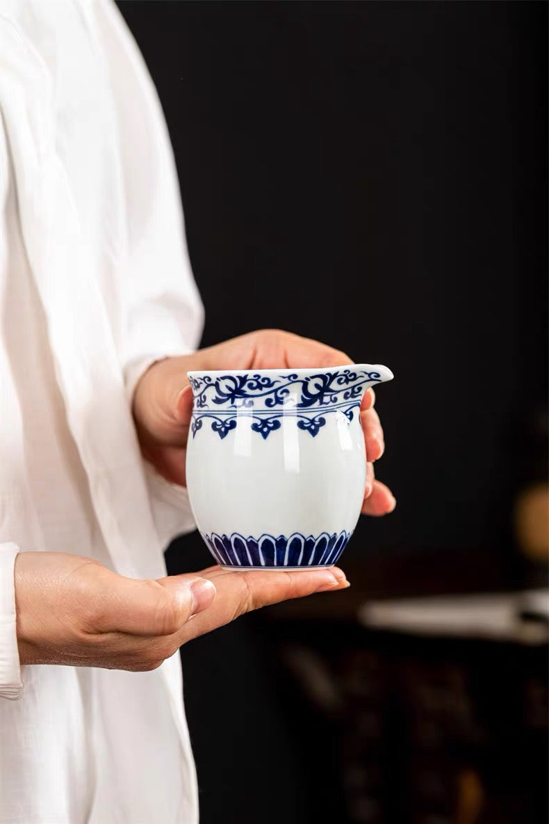 Old Clay Vine Blossom Fairness Cup – Handmade Ceramic Gongdao for Gongfu Tea