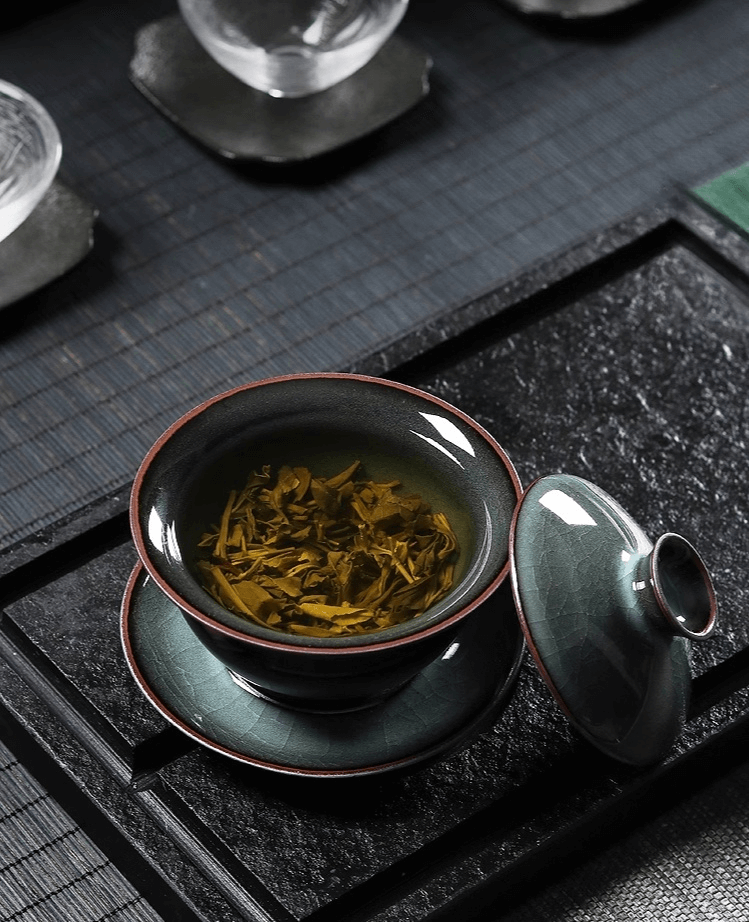 Longquan Celadon Gaiwan – Iron Clay Three-Piece Tea Bowl with Lid and Saucer