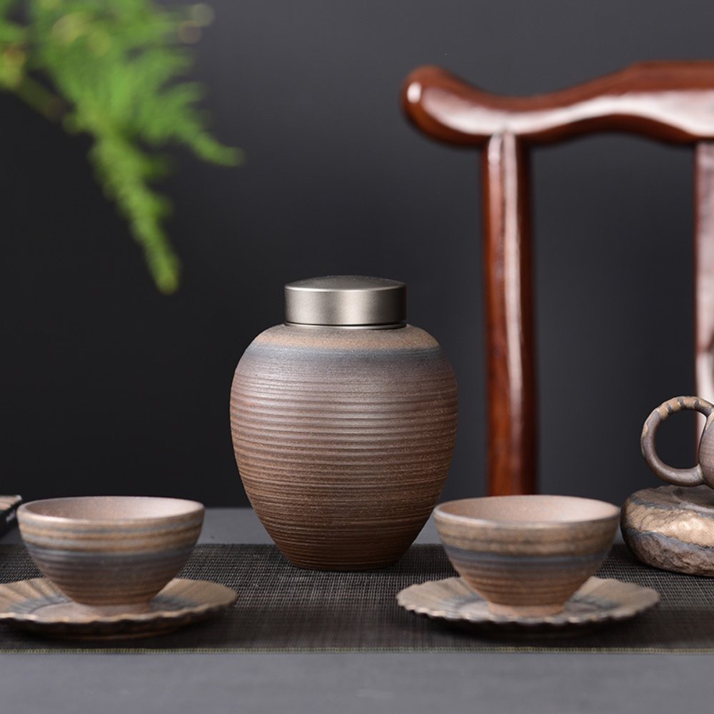 Handmade Coarse Pottery Tea Jar – 1100ML Ceramic Storage with Airtight Metal Lid