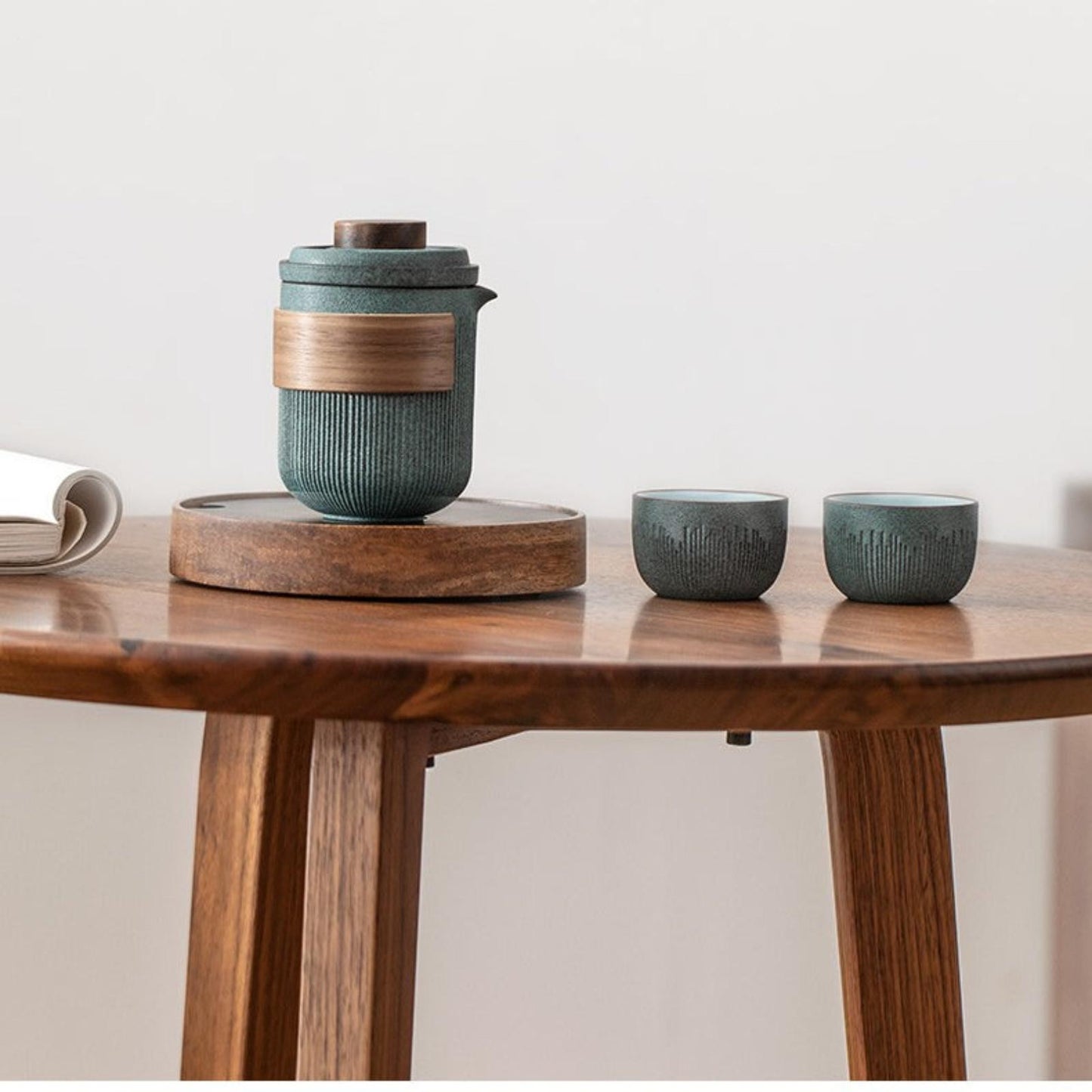 Stone Glazed Travel Tea Set – 1 Teapot & 4 Cups Portable Ceramic Gongfu Tea Set