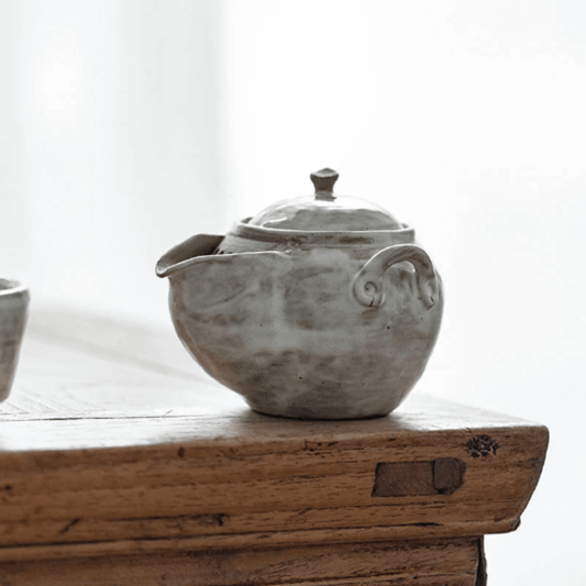 150ml White Slip-Glazed Teapot – Handheld Ceramic Gongfu Teaware