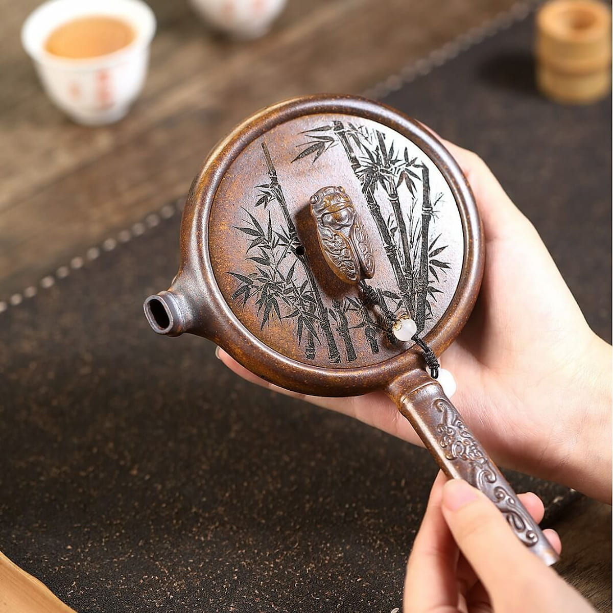 Zhi Zu Side-Handle Teapot – Longguo Jinsha Ni – 180ml