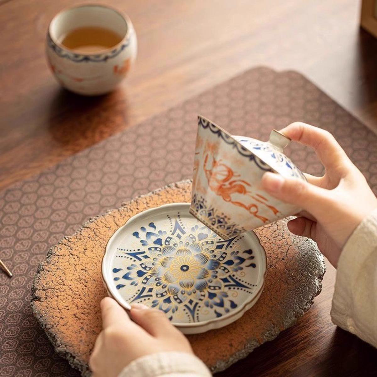 Ruyao “Dunhuang Flying Apsaras” Lid-Gaiwan (130 mL, High White Clay, Agate Glaze)