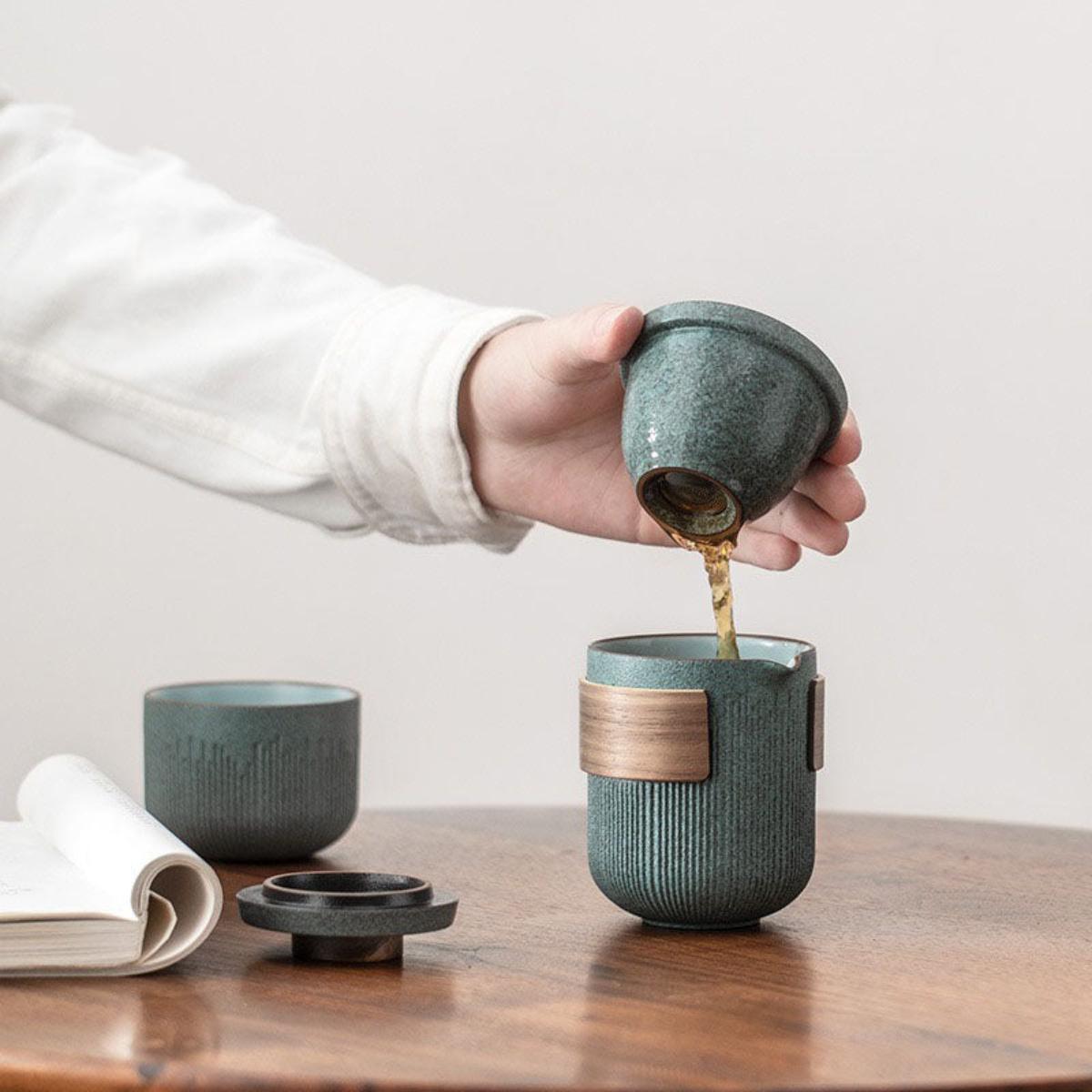 Stone Glazed Travel Tea Set – 1 Teapot & 4 Cups Portable Ceramic Gongfu Tea Set