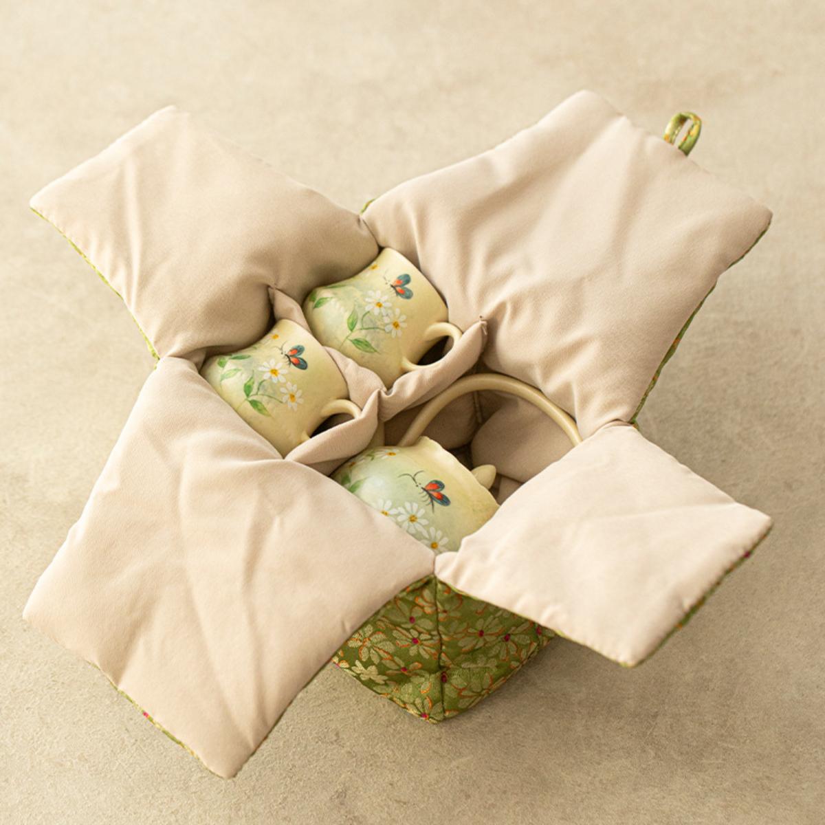 Hand-Painted Oil Daisy Ceramic Tea Set – 150ml Teapot, 2 Cups & Portable Carrying Pouch, Ideal for Afternoon Tea, Office & Gifts