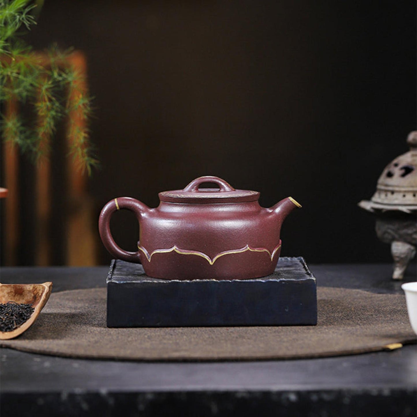 Golden Lotus Teapot – Zi Ni – 350ml
