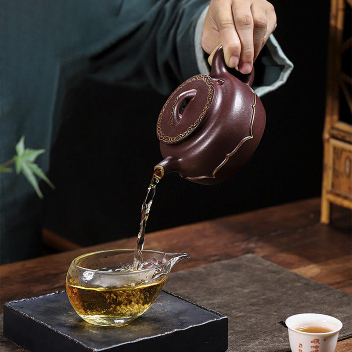 Golden Lotus Teapot – Zi Ni – 350ml