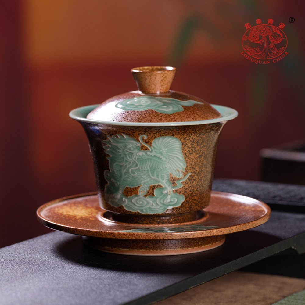 Longquan Celadon Kiln-Fired Gaiwan with Qilin Lid – Gift Box Edition