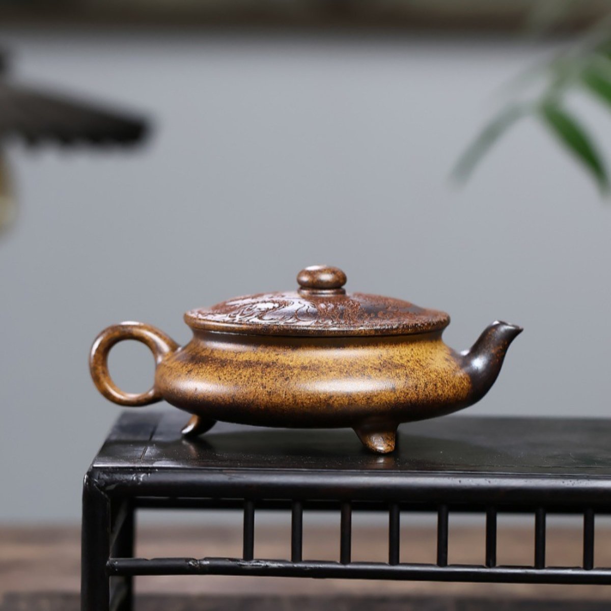 Three-Legged Xu-Bian Purple Clay (Yixing Zisha) Teapot – Longgu Jinsha Clay – 200ml