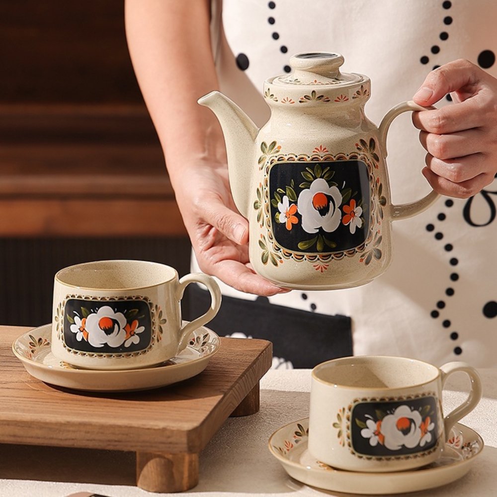 French Vintage Camellia Tea Set Gift Box – Porcelain Teapot & Cups for Two, Elegant Afternoon Tea