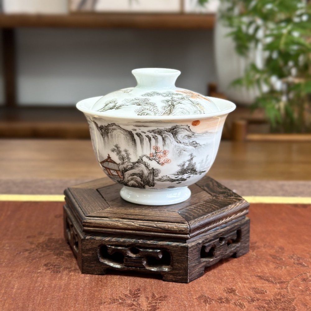 Ink-Painted Three-Piece Gaiwan Tea Set – Traditional Chinese Sunrise Design with Gift Box