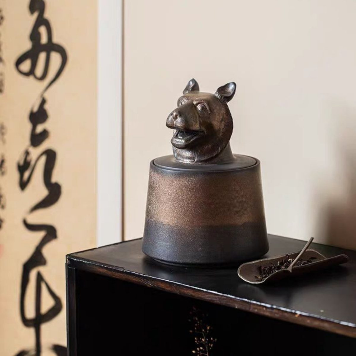 Ceramic Tea Canister with Zodiac Animal Lid – Ideal for Tea, Home Décor and Gifts