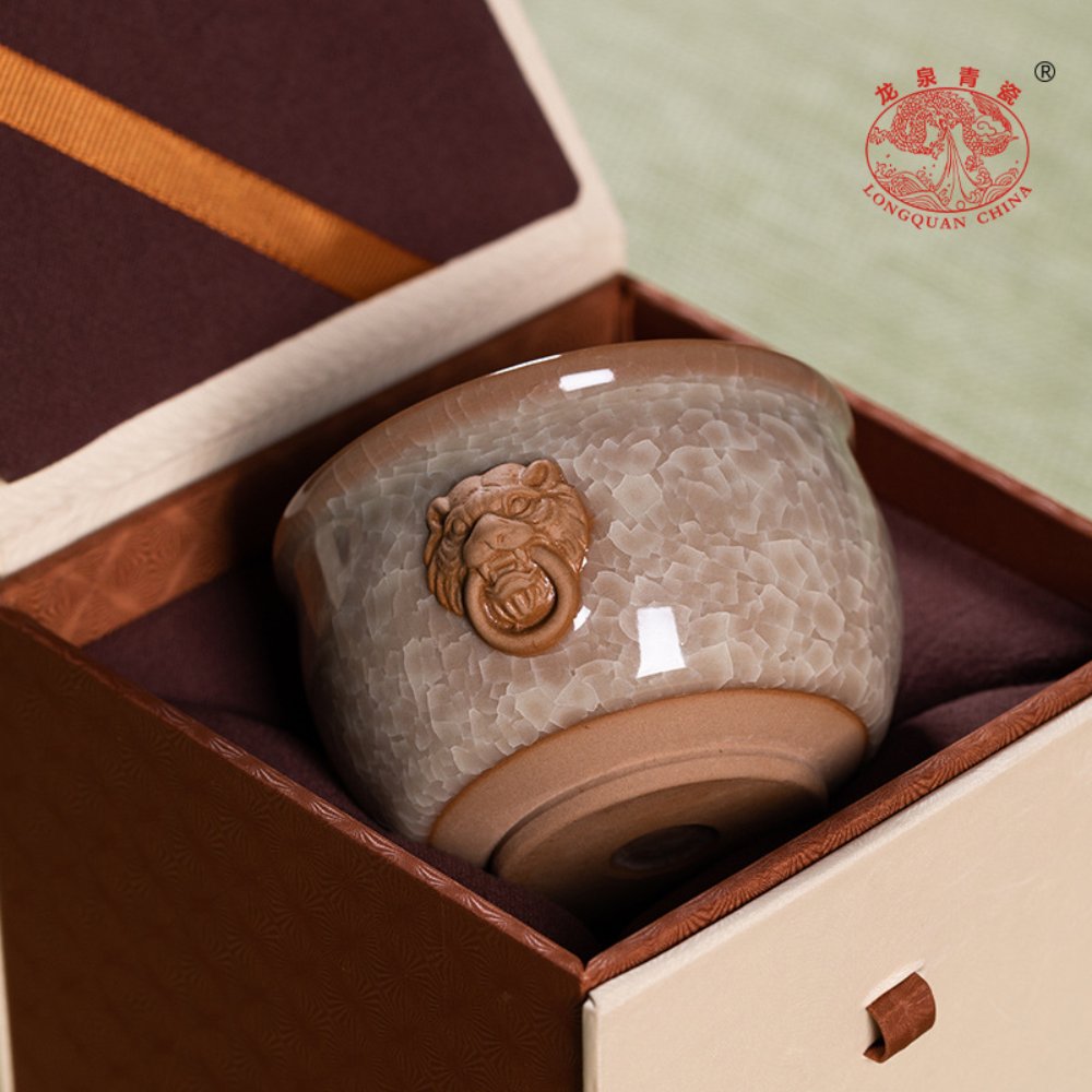 Longquan Celadon Crackle Glaze Lion Head Tea Cup – Ice Crack Ceramic Master Cup