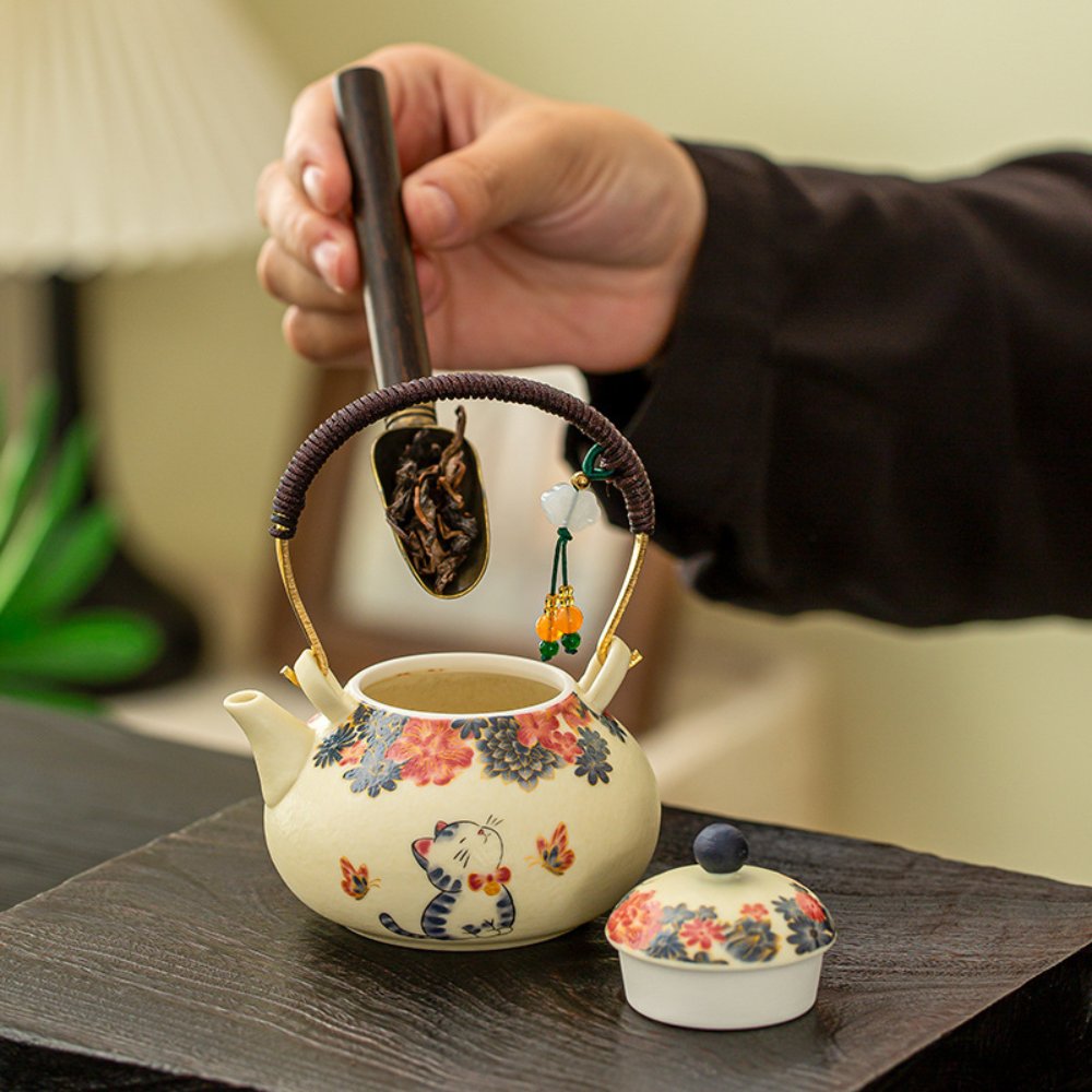 Chinese Porcelain Gongfu Tea Set with Cat Teapot – 130ml Teapot & 2 Cups, Travel Bag