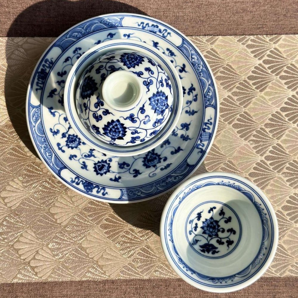 Hand-Painted Blue & White Double Dragon Gaiwan Tea Set with Tray – Jingdezhen Artisan (3-Piece Set)