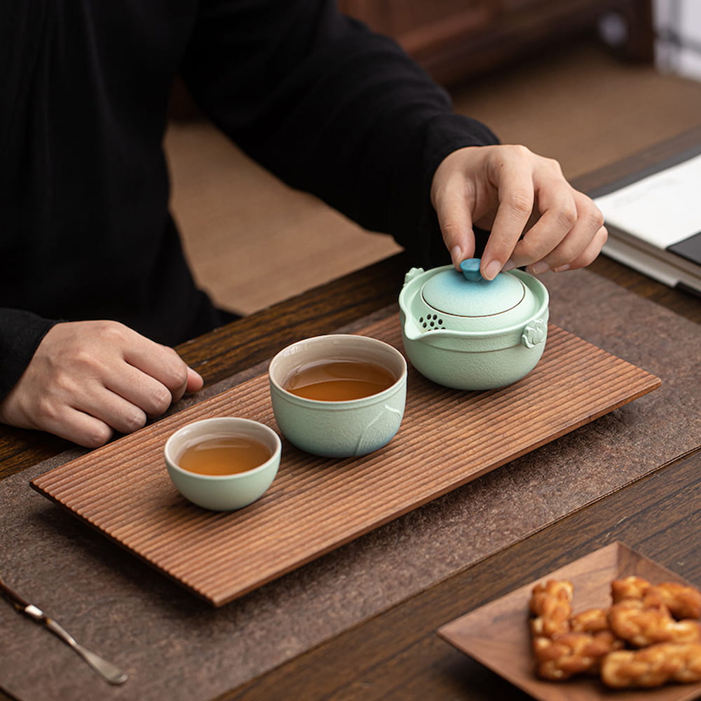 Lotus Travel Gongfu Tea Set – Complete Ceramic Chinese Tea Set in Portable Case