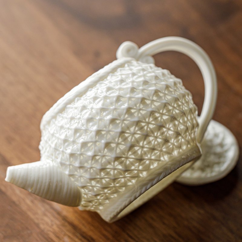 Handmade White Porcelain Woven Teapot 160ml