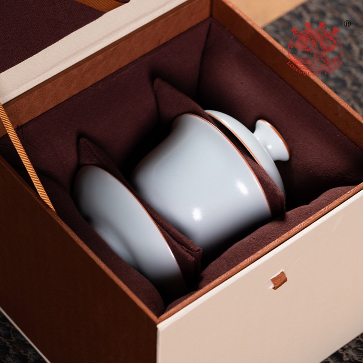 Longquan Celadon Porcelain Gaiwan with Gold Line and White Accents, Large Size 200ML, Gift Box Set