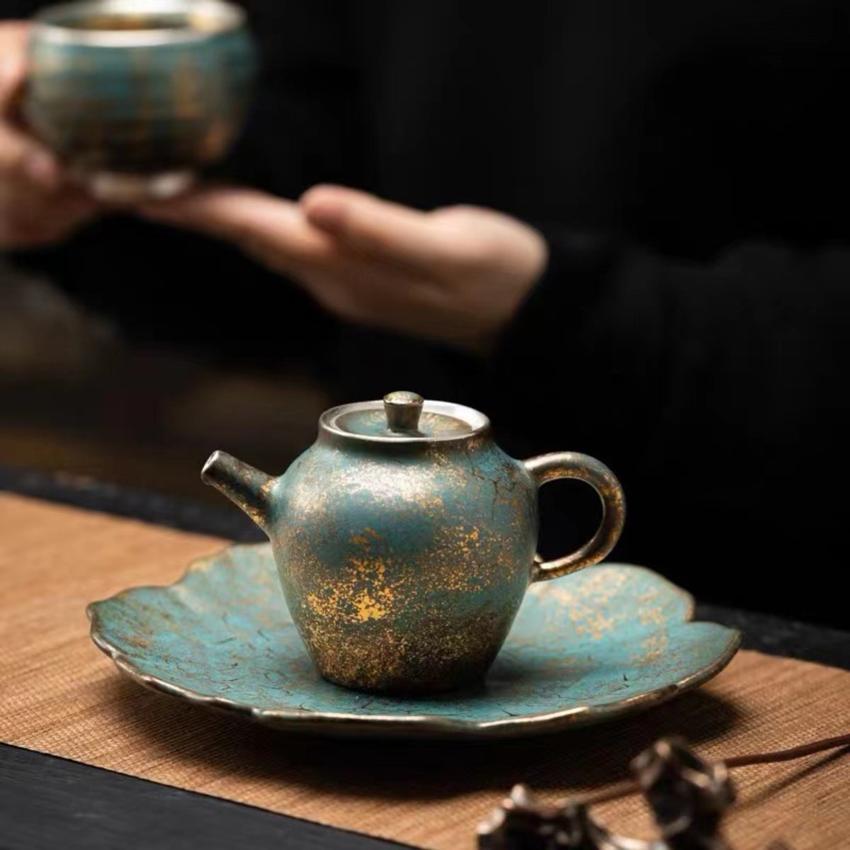 Evergreen Glaze Ceramic Teapot with Vintage Gold Accents – 5.4oz (160ML) Handcrafted Tea Kettle