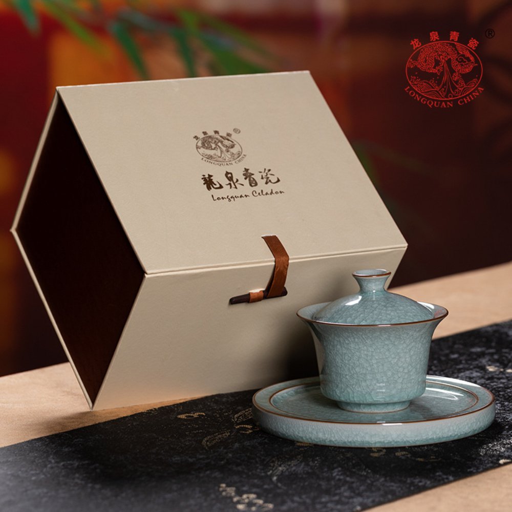 Large Longquan Celadon Ice-Crystal Gaiwan with Tray (San Cai) – 170ML Gift Box Set