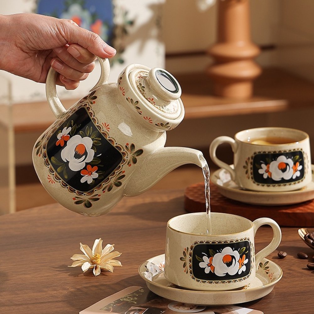 French Vintage Camellia Tea Set Gift Box – Porcelain Teapot & Cups for Two, Elegant Afternoon Tea