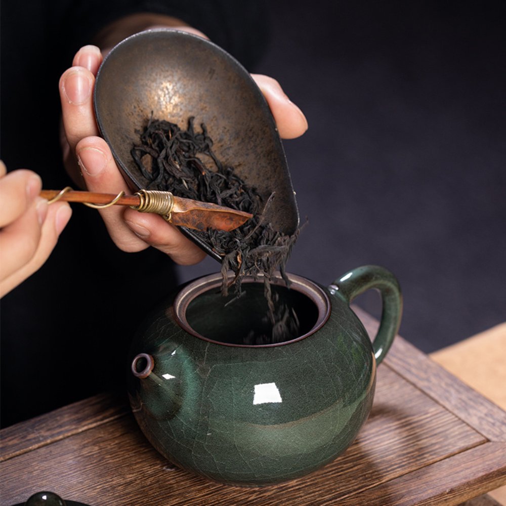 Longquan Celadon Iron-Core Cracked-Glaze Xishi Teapot Gift Box, 10 fl oz (300ML)