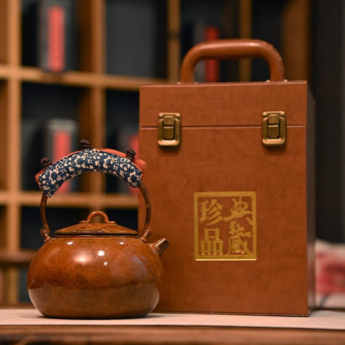 Handcrafted Copper Tea Kettle with Premium Gift Box – 800ml