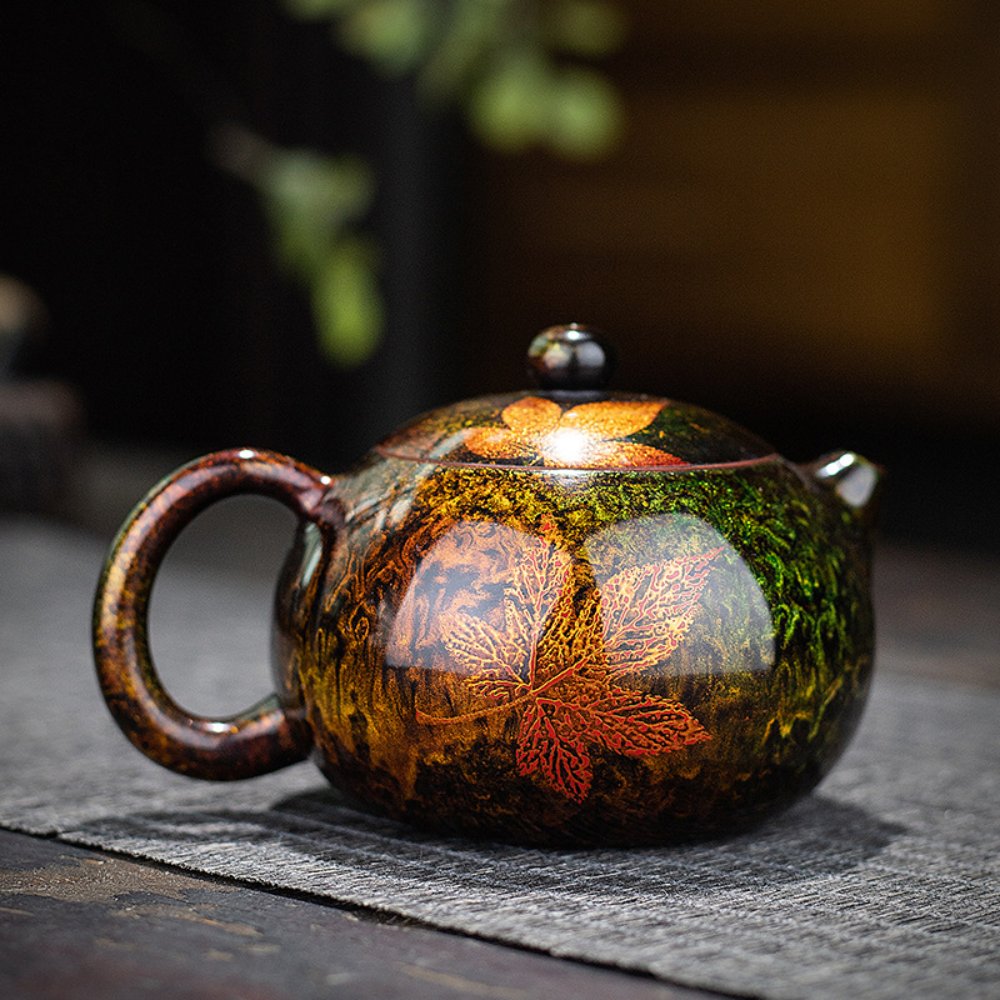 Fuzhou Handcrafted Bodiless Lacquer Maple Leaf Teapot Gift Box, 5.4 fl oz