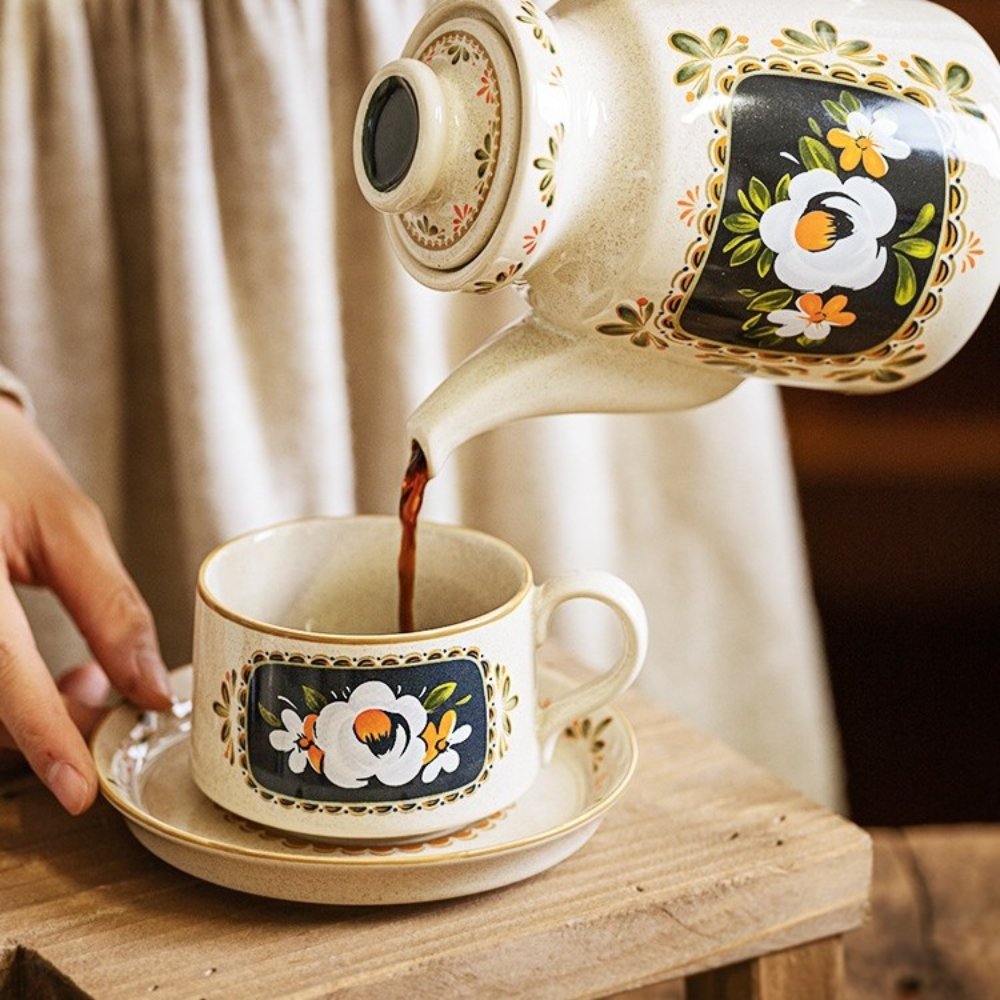 French Vintage Camellia Tea Set Gift Box – Porcelain Teapot & Cups for Two, Elegant Afternoon Tea