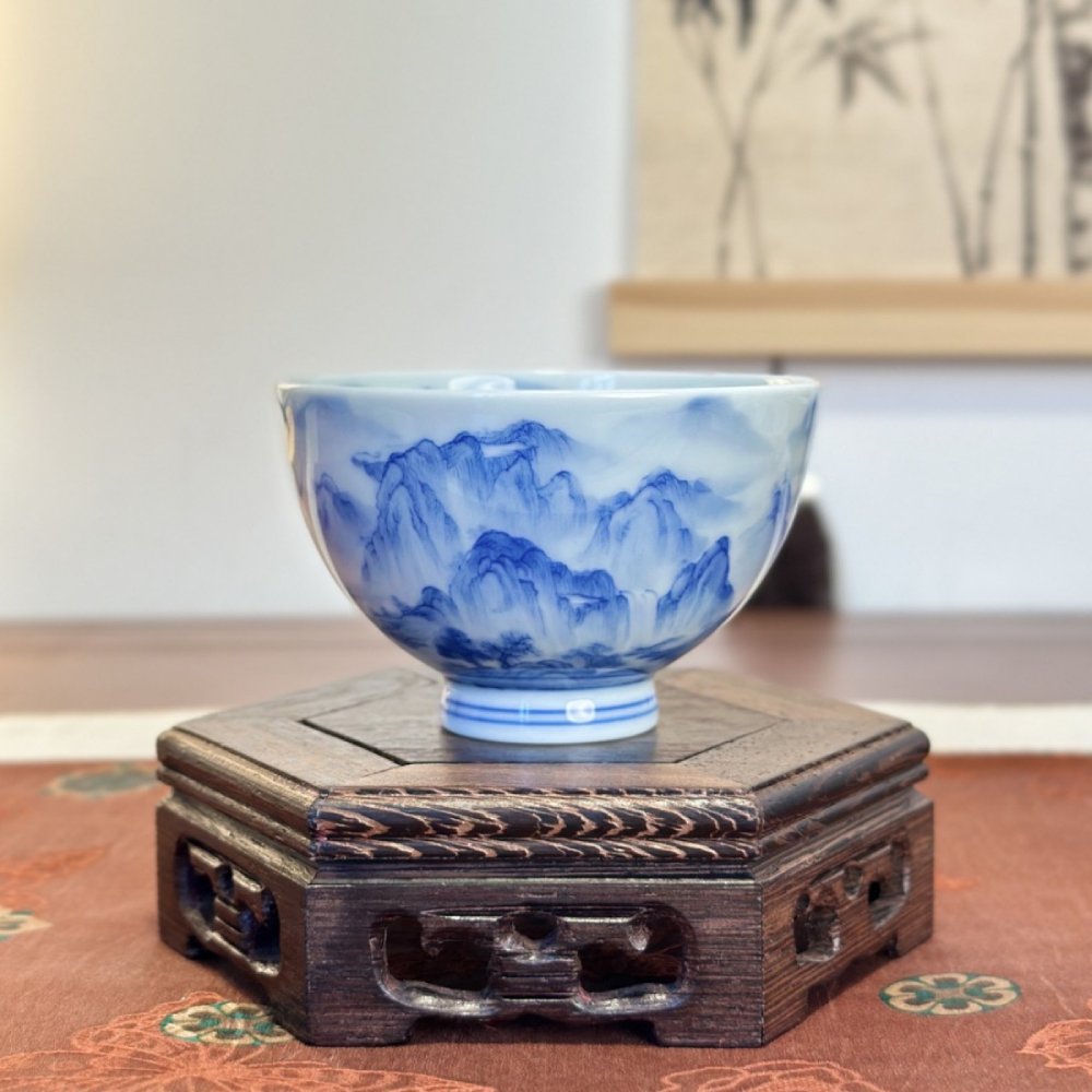 Hand-Painted Blue & White Gaiwan Tea Set – Jingdezhen Gongfu Porcelain (3-Piece)